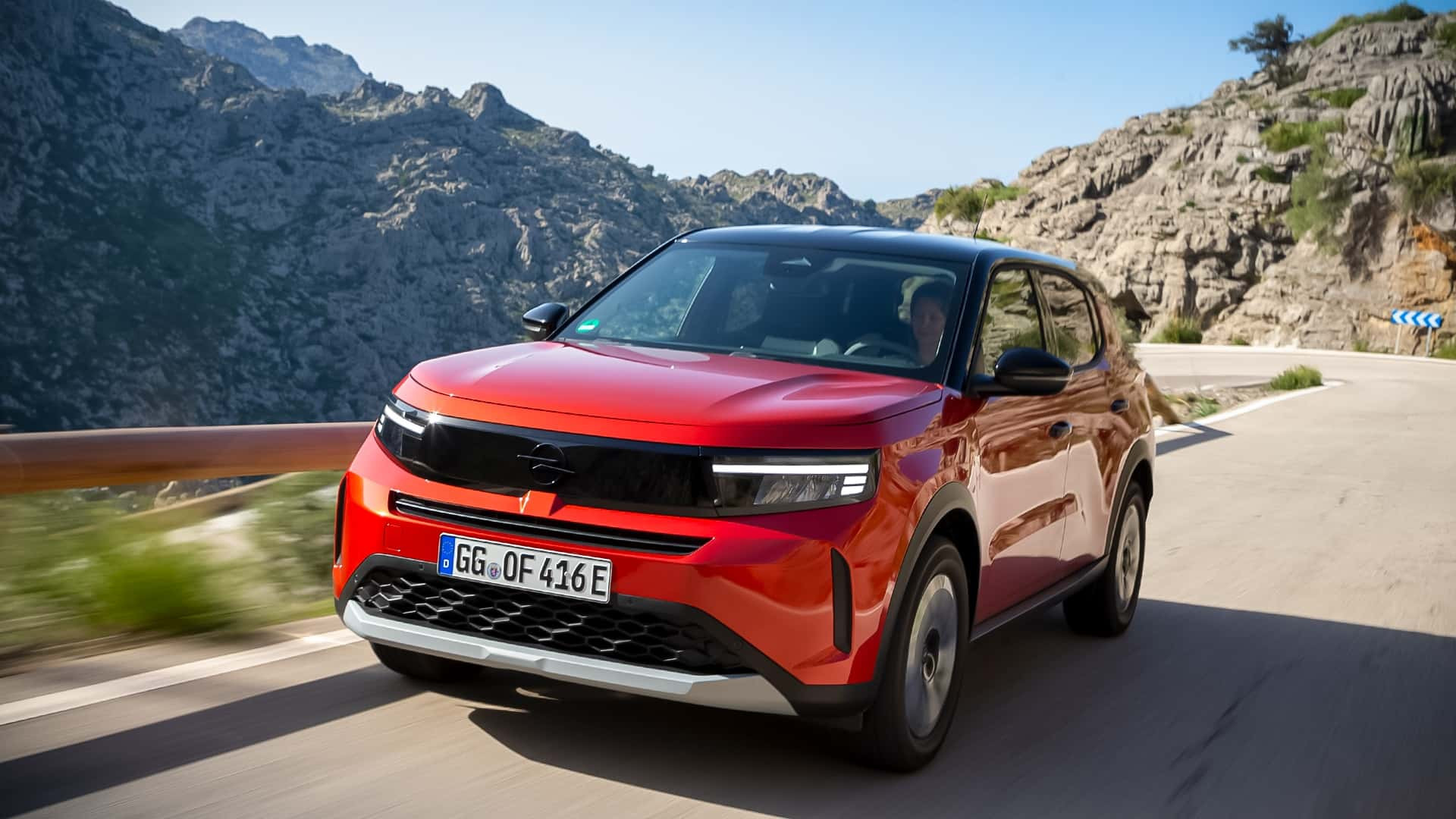 Автомобілі Автоцентр на столичному